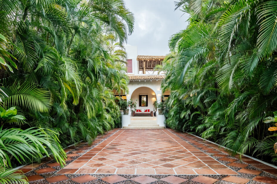 The majestic Main House steps and archway, an iconic scenery at Hotel Esencia 